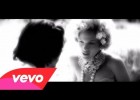 Ejercicio de listening con la canción Blow Me (One Last Kiss) de P!nk | Recurso educativo 125190