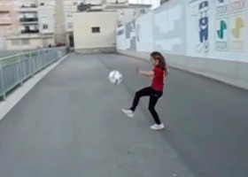 Vídeo: El futbol és un esport per a tots i totes | Recurso educativo 759285